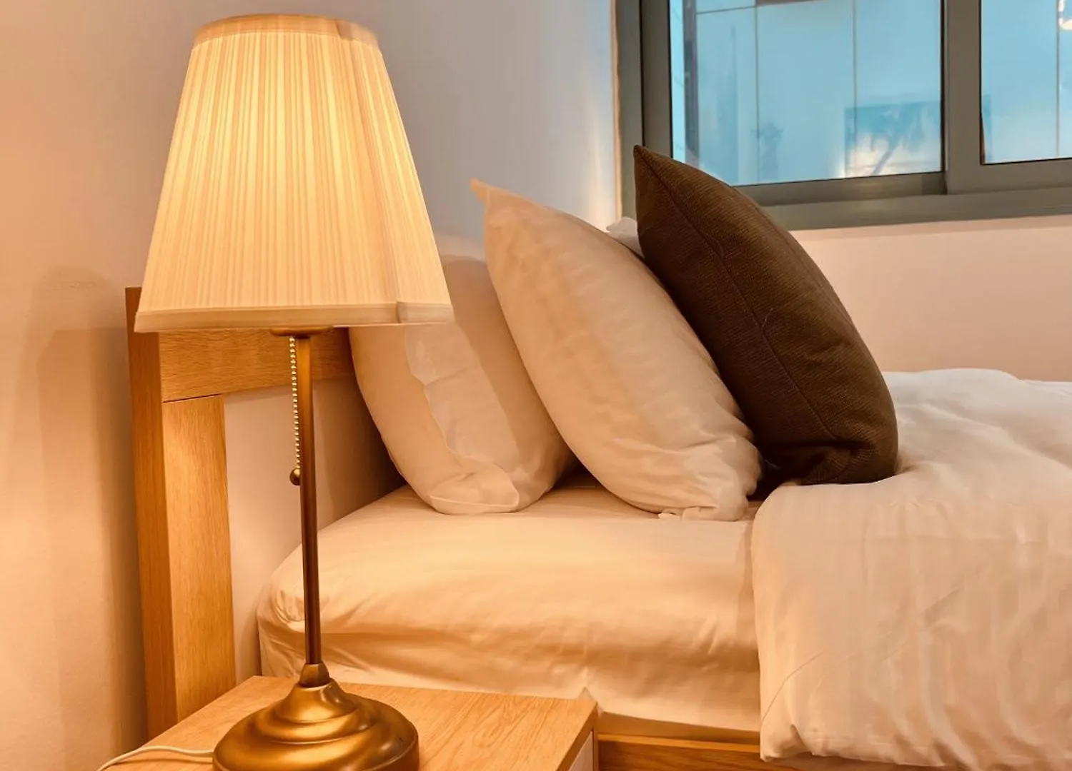 منزل للإقامة One Guest Place Master Bedroom Near The Beach أبو ظبي